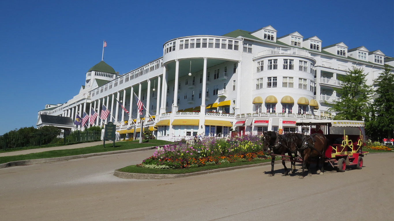 tourhub | Collette | Mackinac Island featuring the Tulip Time Festival 