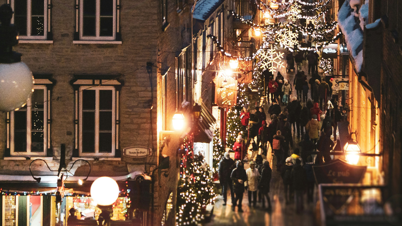 tourhub | Collette | Christmas Markets of Montreal and Quebec City  