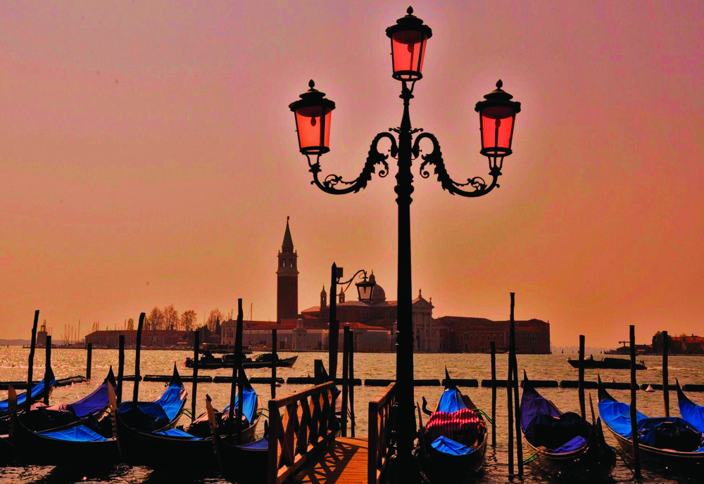 tourhub | Collette | Reflections of Italy featuring Verona and Lake Como in winter 