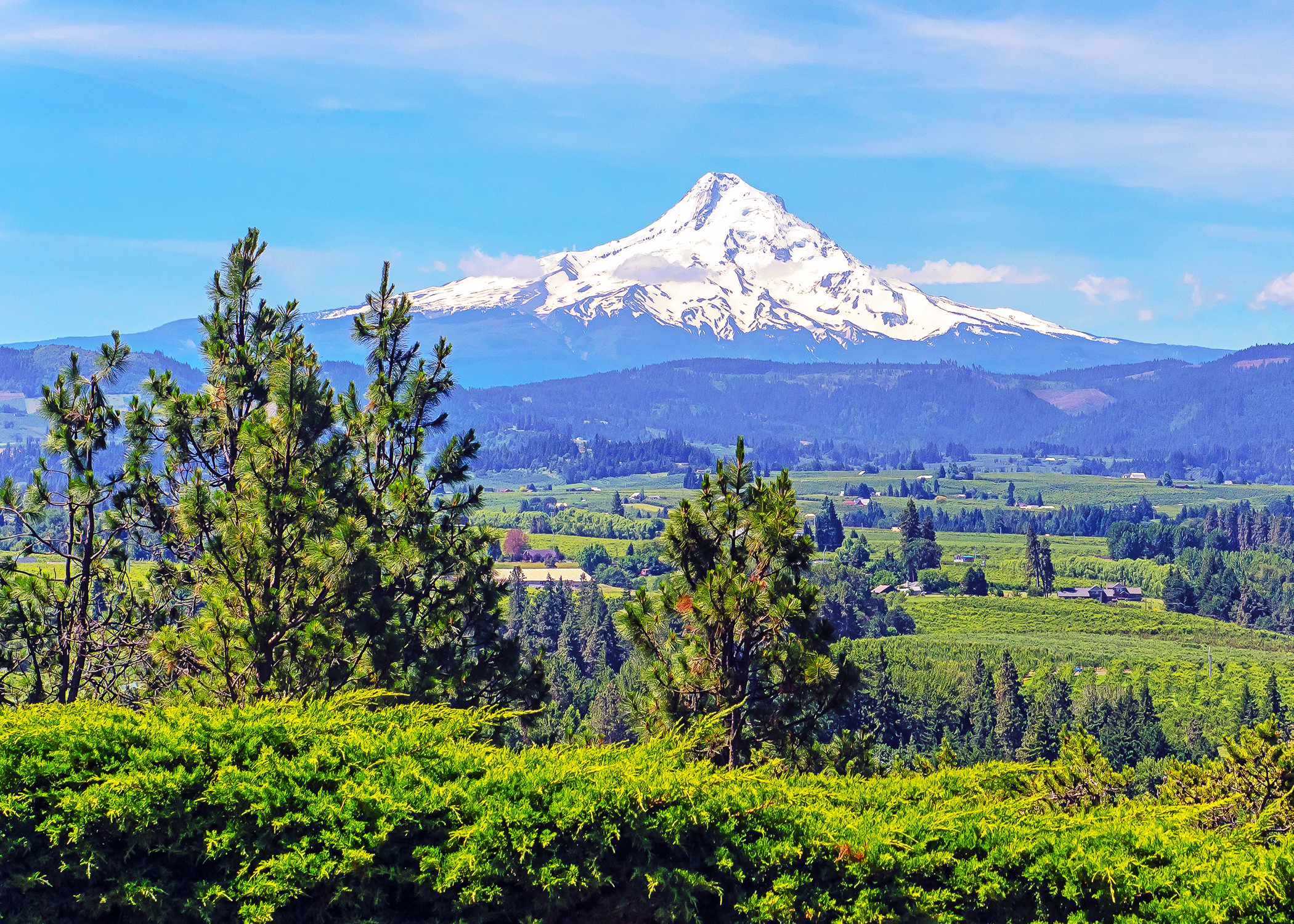 Pacific Northwest & California featuring Washington, Oregon and California