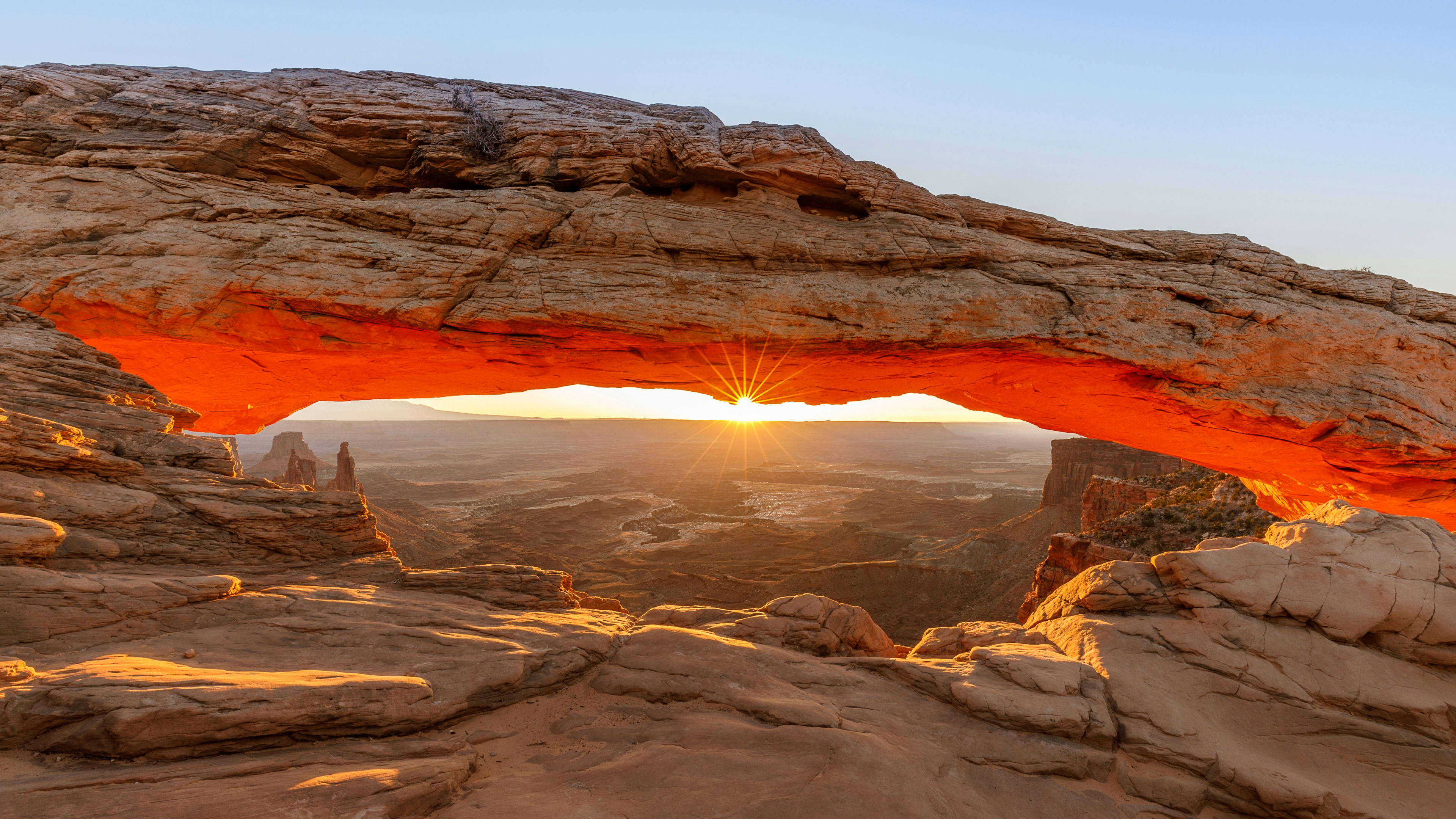 Utah’s Mighty Five and The Rockies featuring 2 days aboard the Canyon Spirit train