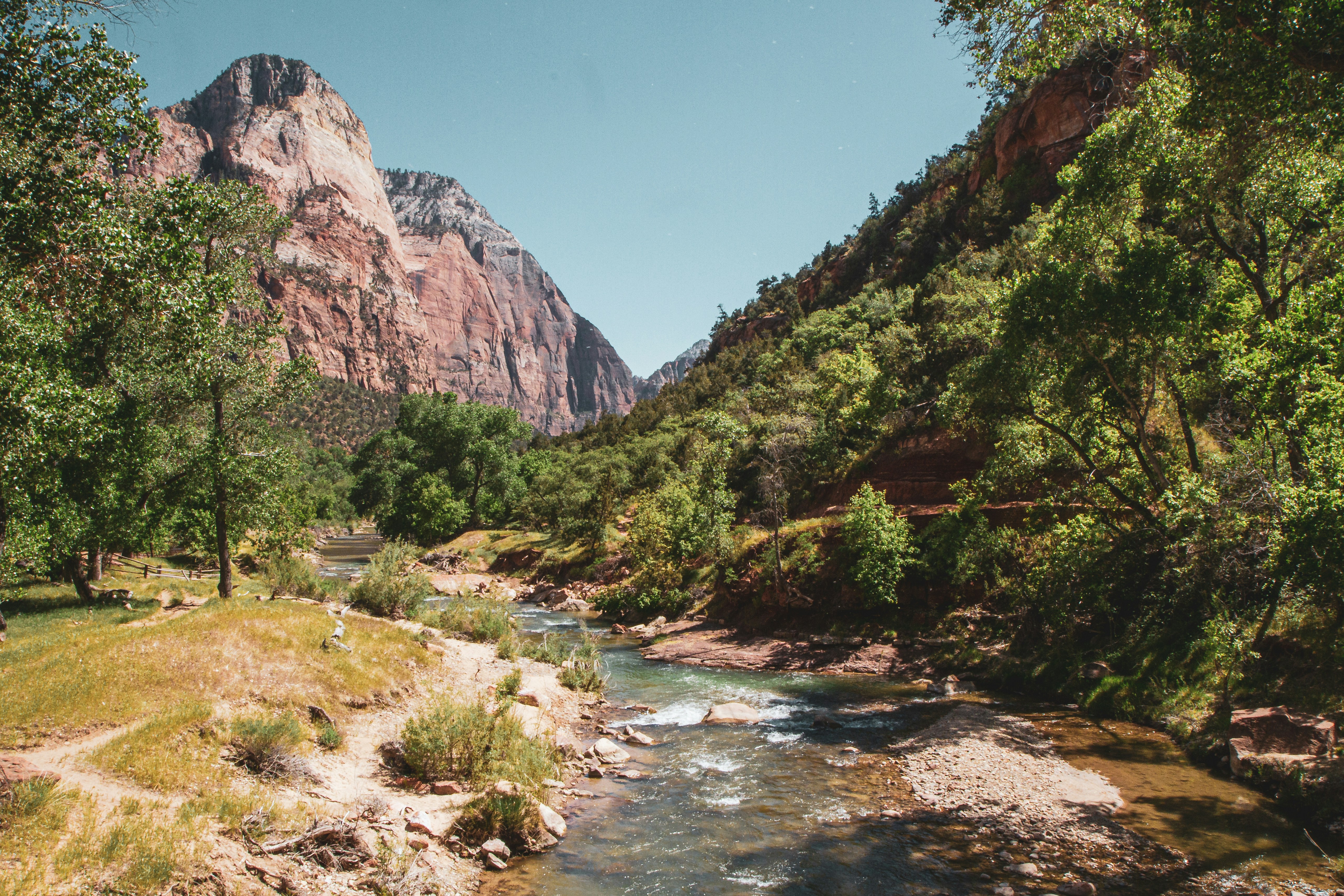 Utah’s Mighty Five and The Rockies featuring 2 days aboard the Canyon Spirit train