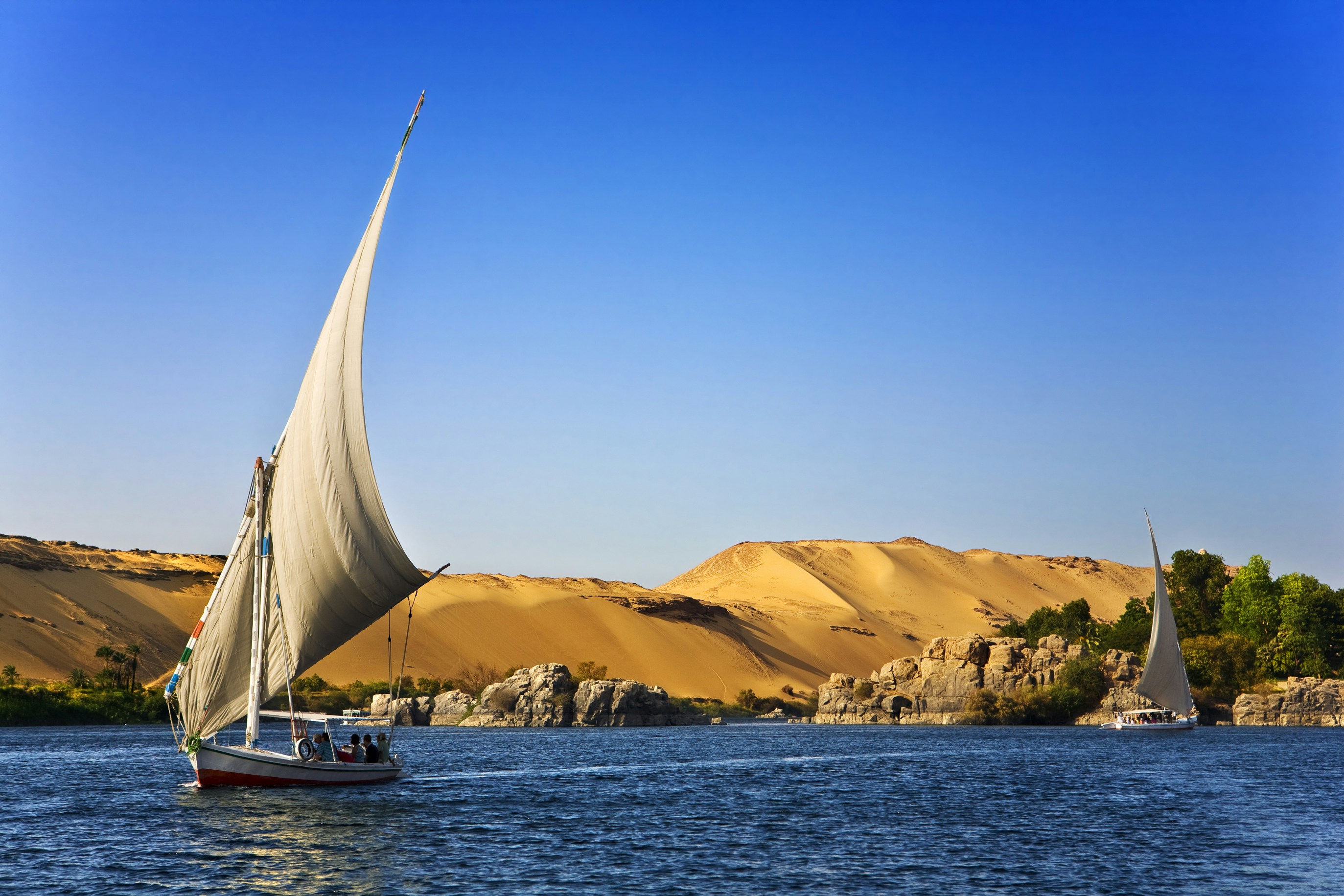 Cape Town to Cairo: The Ultimate African Expedition featuring Victoria Falls, Masai Mara, and 4-Night Luxor to Aswan Cruise