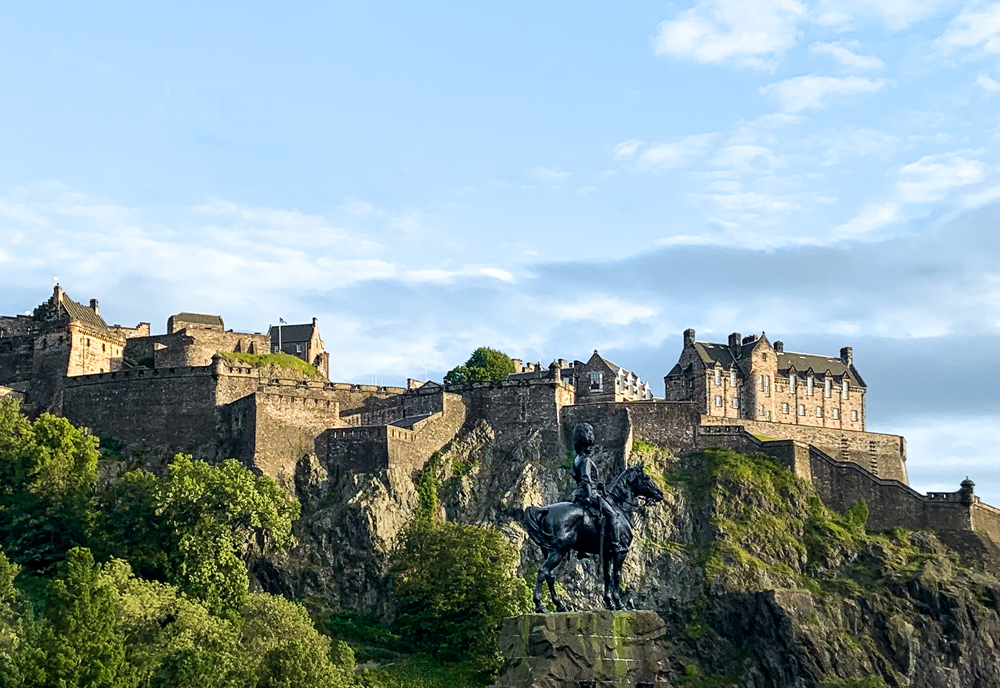 Exploring Britain and Ireland featuring the Royal Edinburgh Military Tattoo